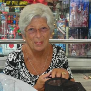 Meet your Posher, Ellen